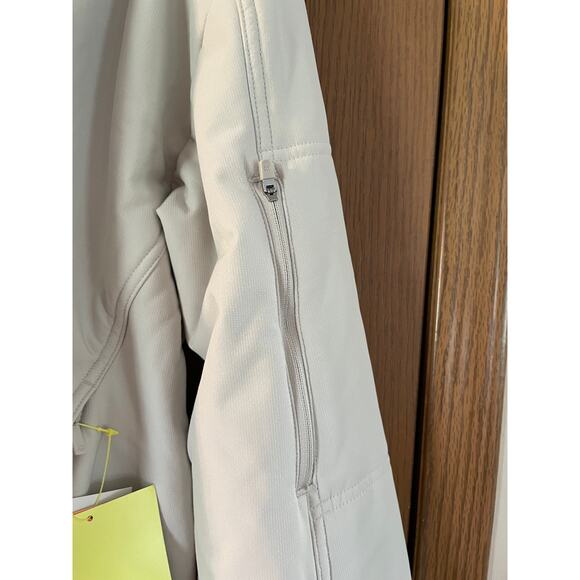 Sold All in Motion Cream Softshell Fleece Jacket Size 5XL PTP 35” Length 33” - Picture 3 of 11